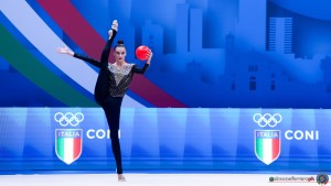 ain 25211 harnasko alina sfe09867 copia simone ferraro ph